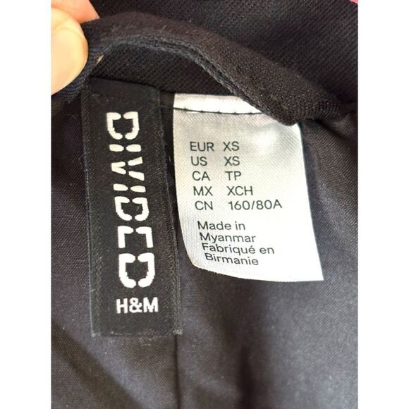 H&M Divided Women’s XS Black Double-Breasted Long Sleeved Oversized Blazer - Picture 10 of 11